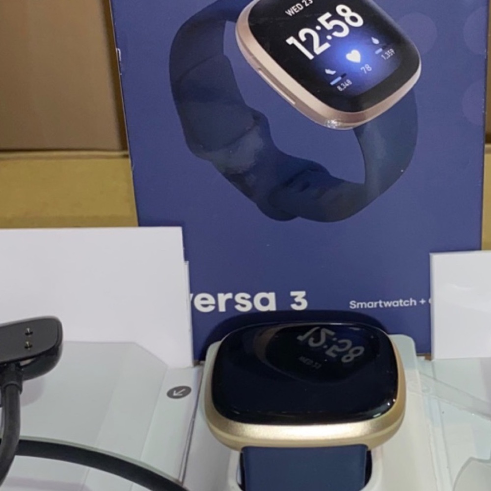 Fitbit Versa 3